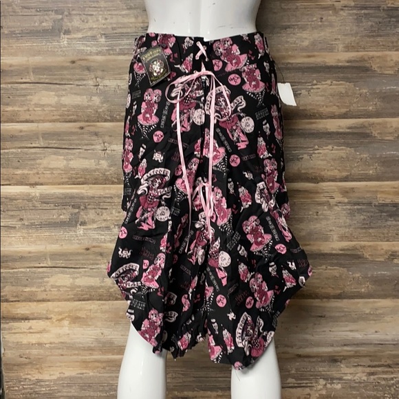 Too Fast Cirque Hustle Bustle Mini Skirt NWT - Picture 3 of 3